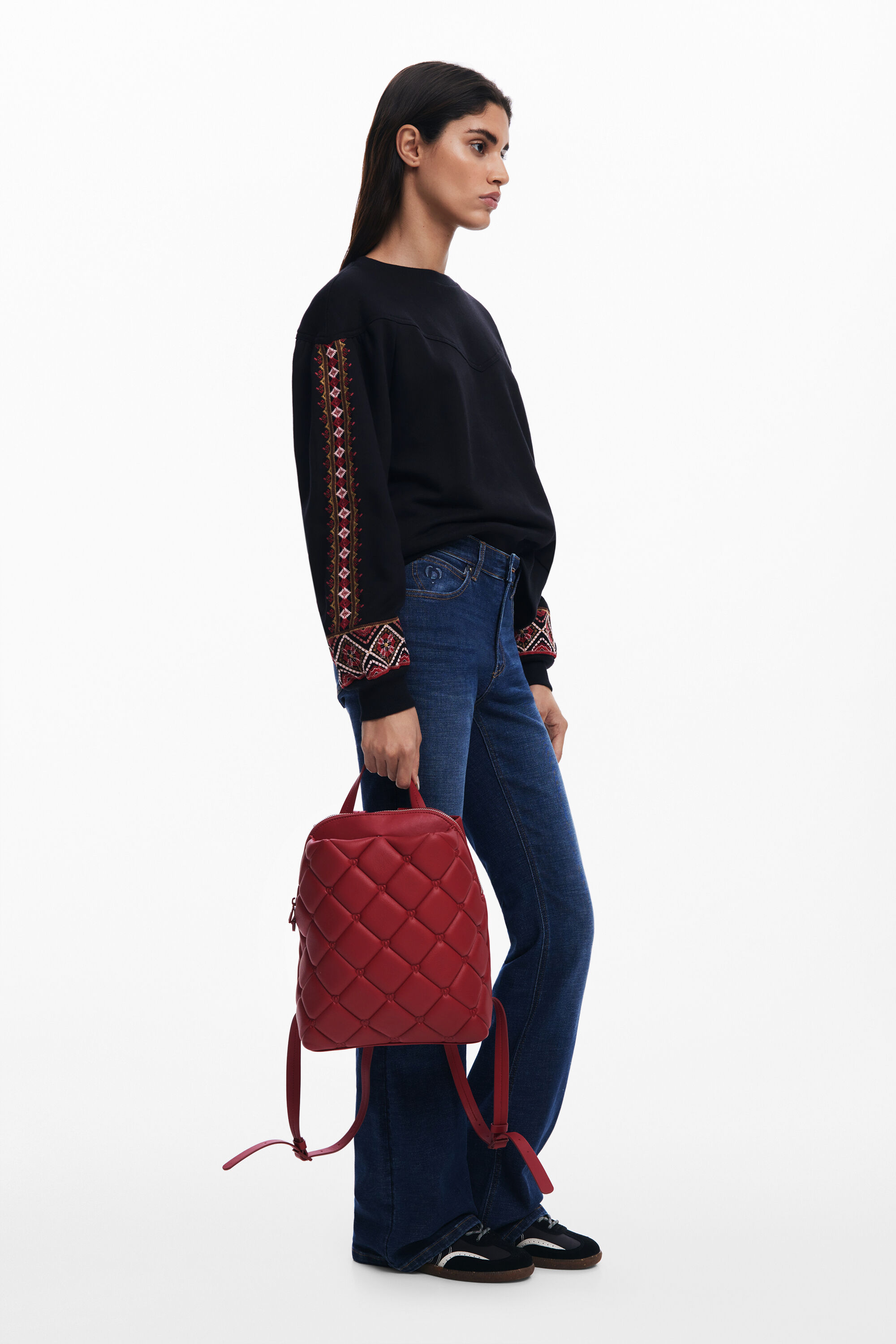 Mochila acolchoada com logotipo