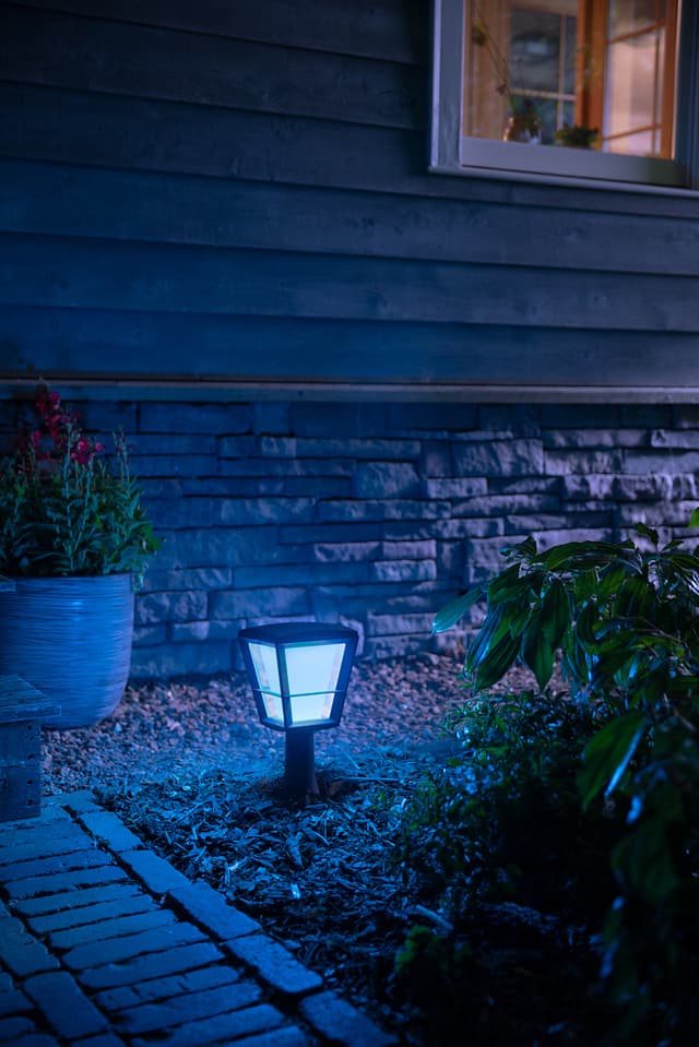 Philips Hue Econic WACA bedlampe (sort)