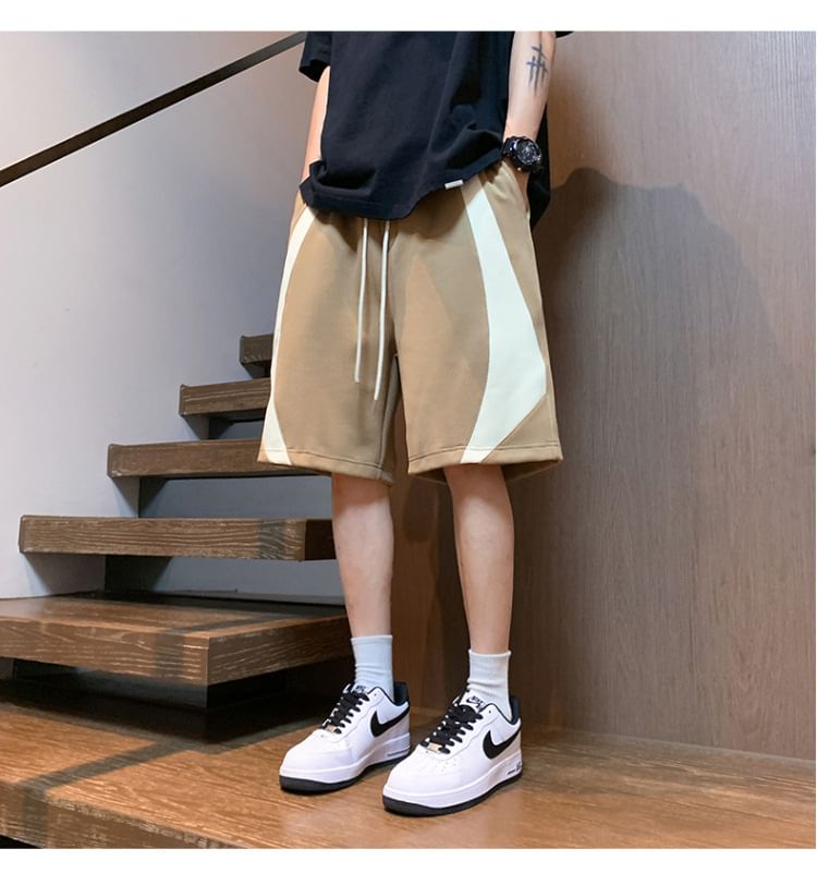Stone Leo - Tweekleurige shorts met trekkoordtaille