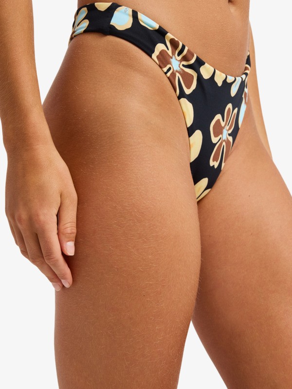 Nostalgic Feel Tanga Bas de bikini échancré Noir Femme