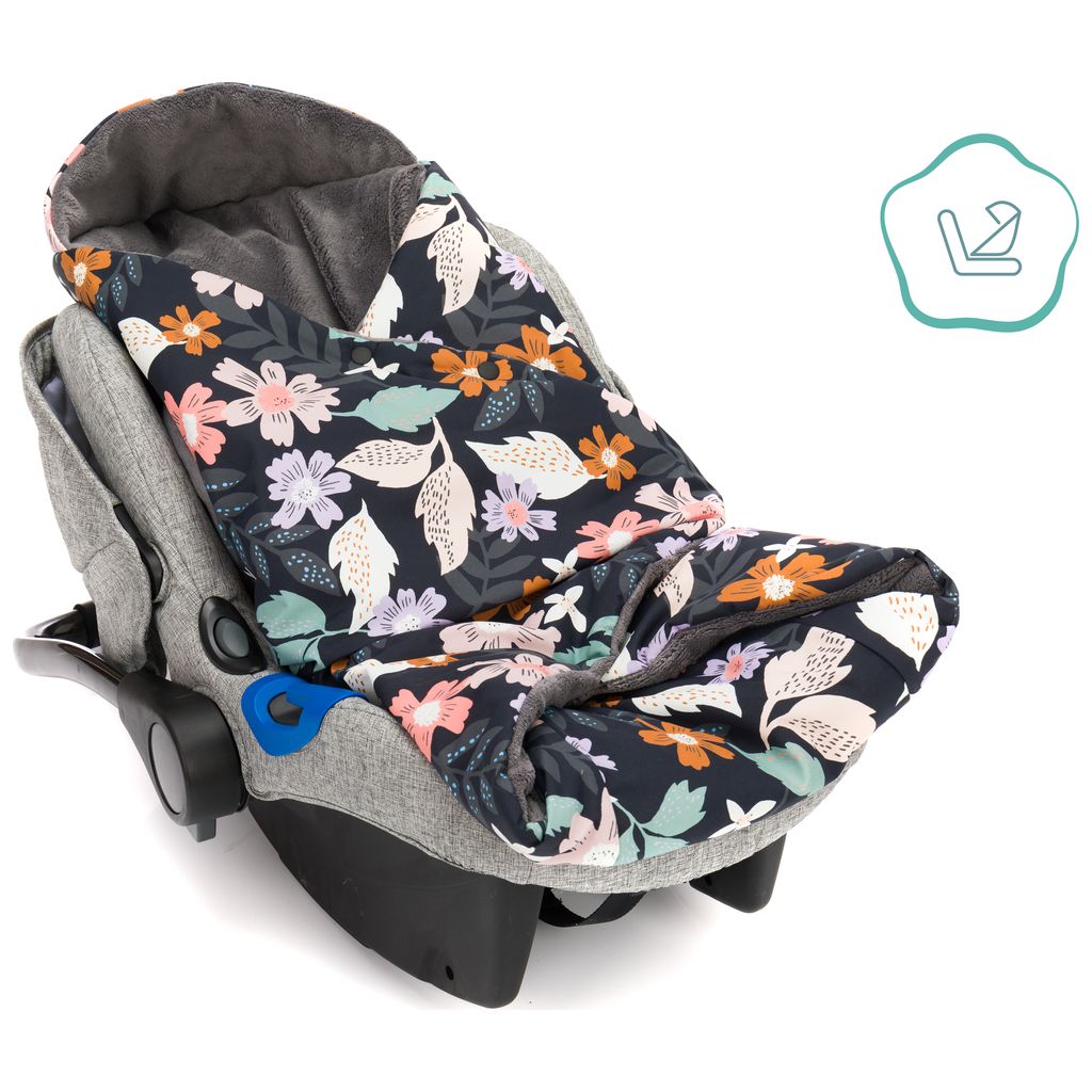fillikidfillikid   Tanaga Fusssack blumen
