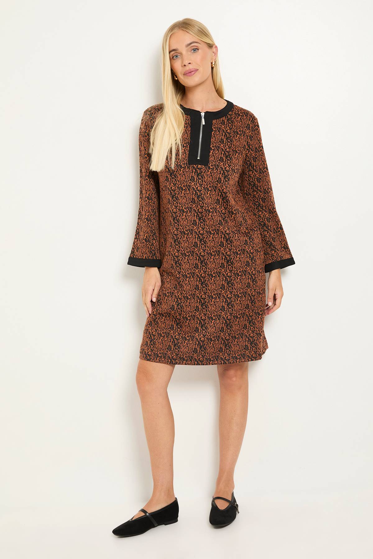 Wallis Robe Droite Contrastée En Ponte Jacquard Petite