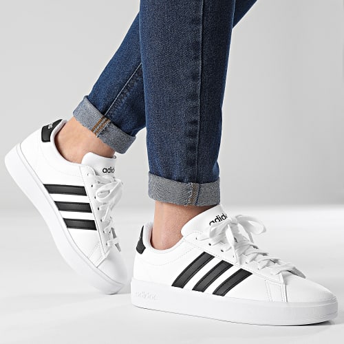 Baskets Femme Grand Court 2 GW9214 Cloud White Core Black