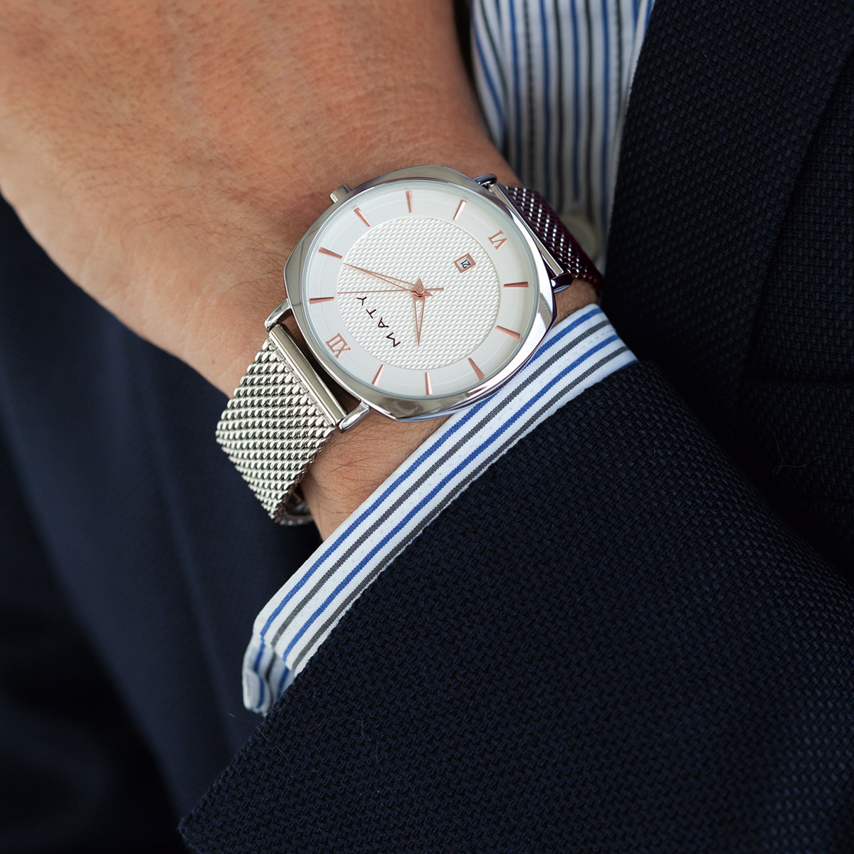 Montre homme chromée bracelet maille milanaise acier