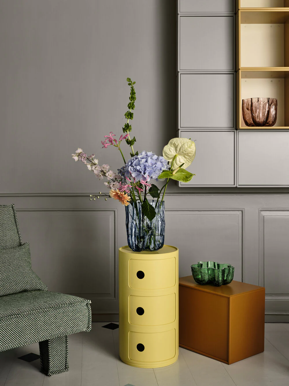 Kosta Boda  Crackle vase, circular - H27 cm.