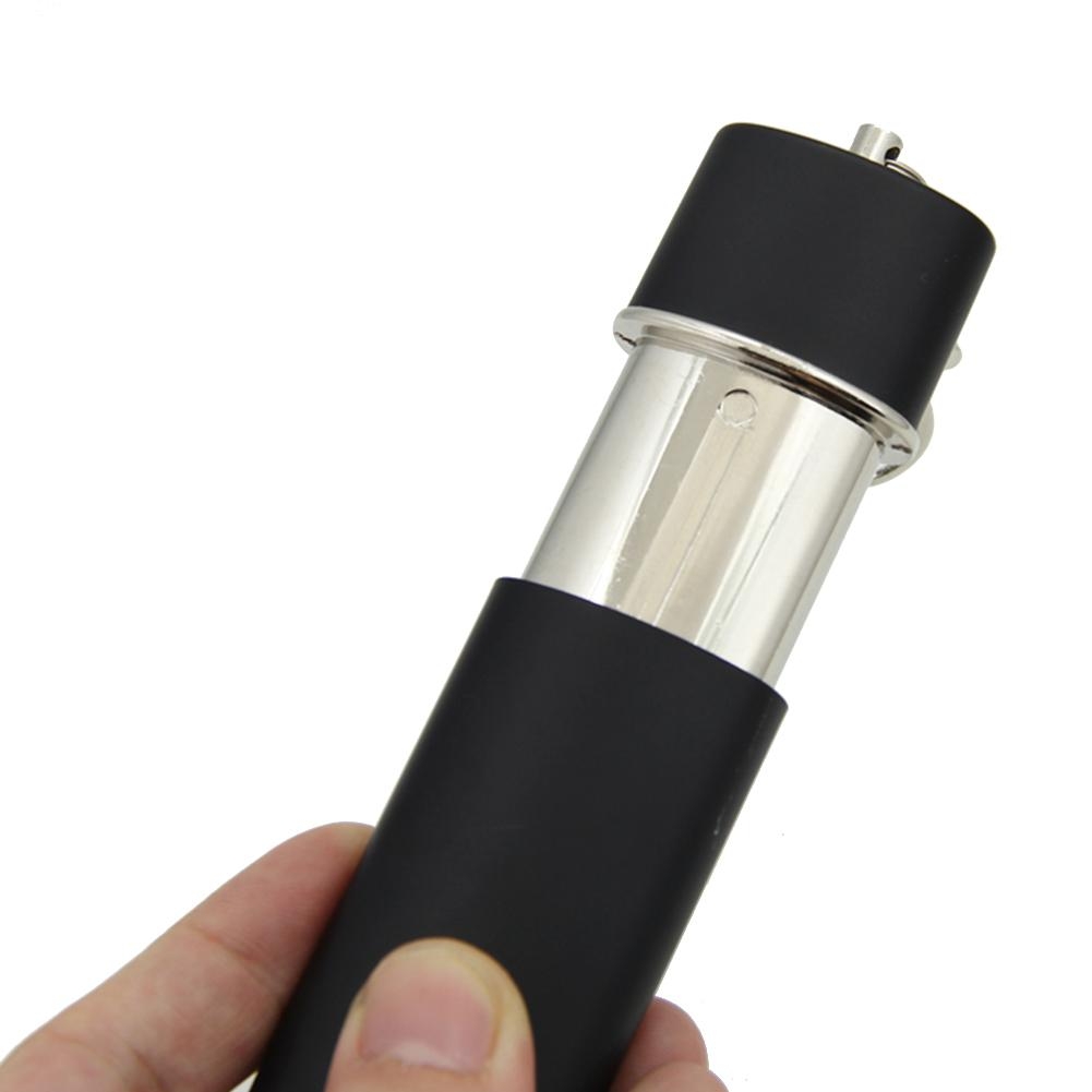 Portabler Mini Aschenbecher mit Schlüsselanhänger für Camping und Festivals - Schwarz