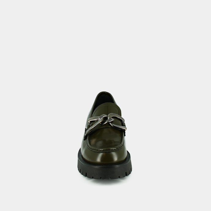 Mocassins à talons plats et mords  en cuir glacé kaki