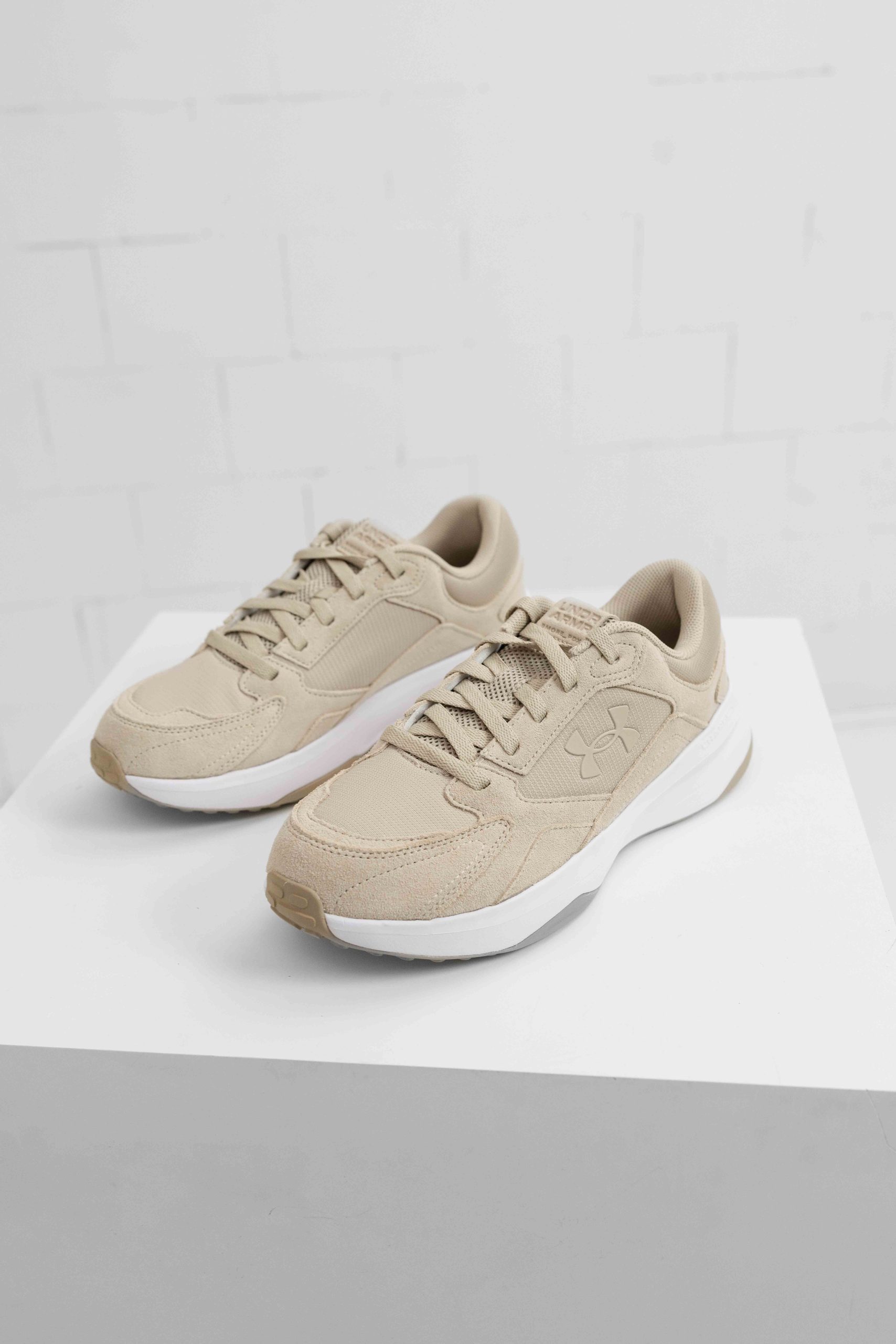 Under Armour Edge Suede Sneakers Heren Beige