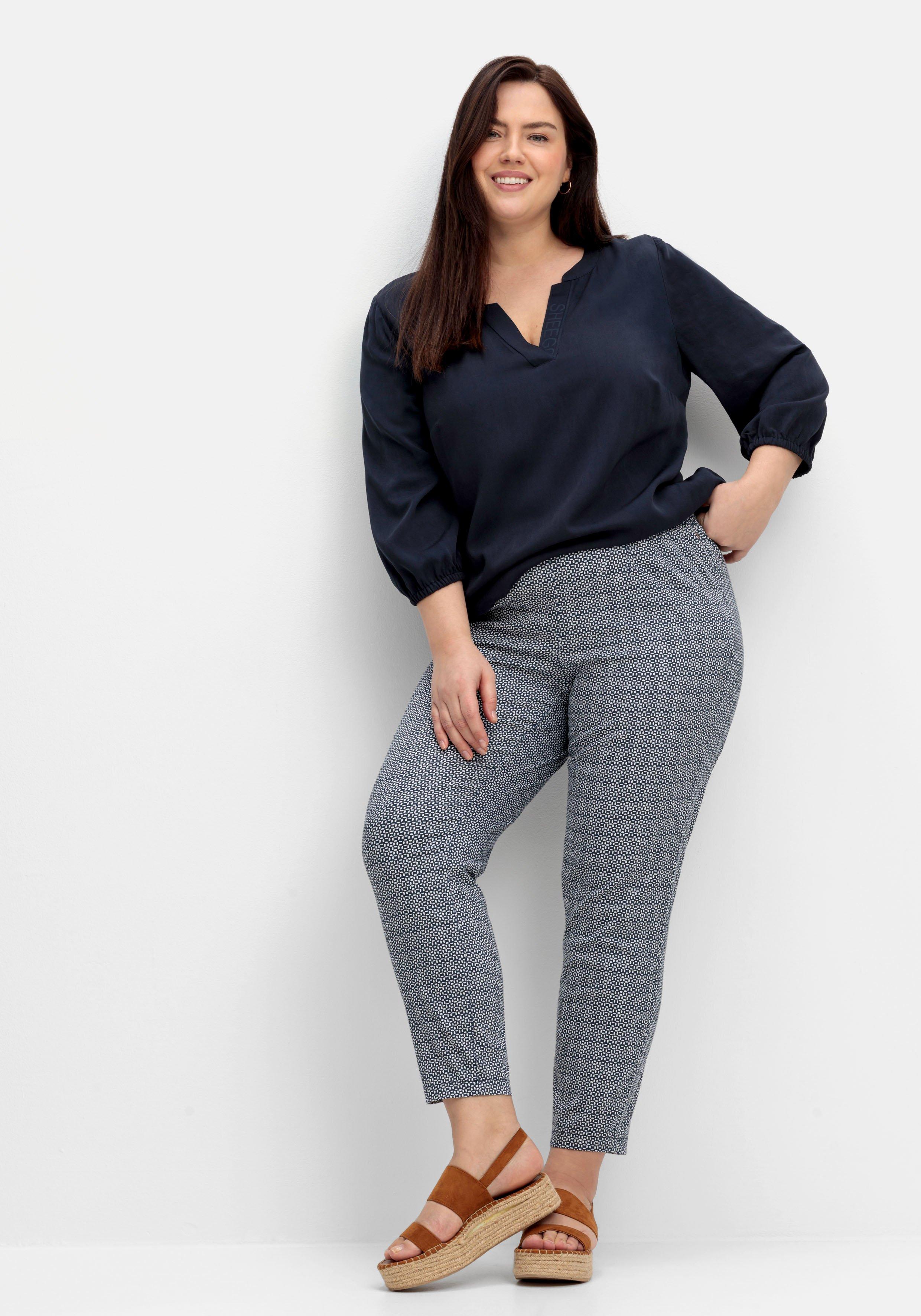 Schmale Hose mit Minimalprint und Gummibund