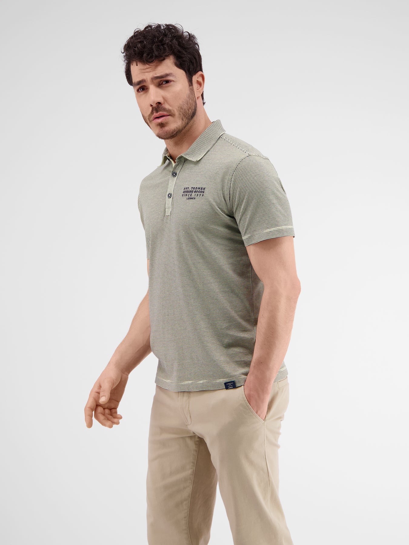 Poloshirt in Finelineroptik