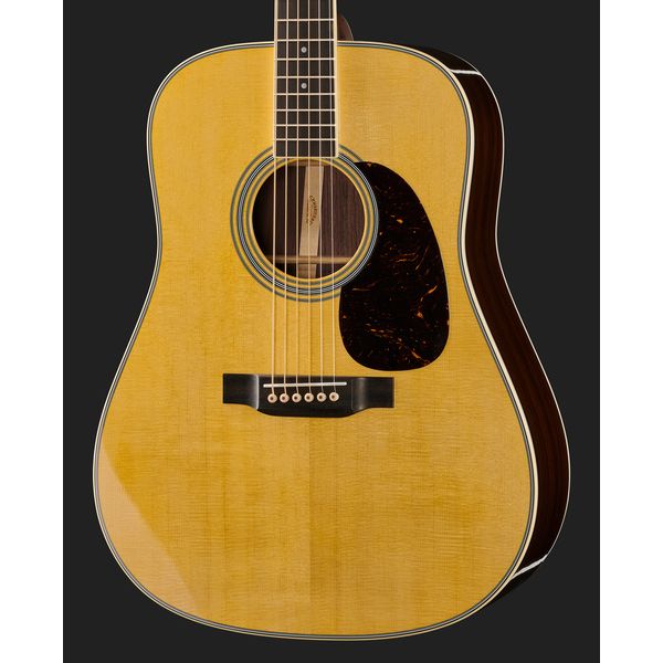 Martin Guitar D-35