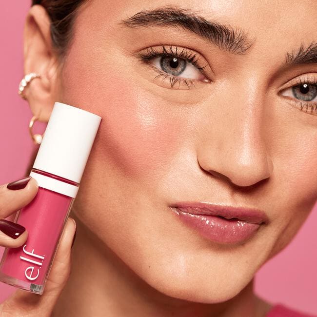 e.l.f. Camo Liquid Blush Comin’ In Hot Pink