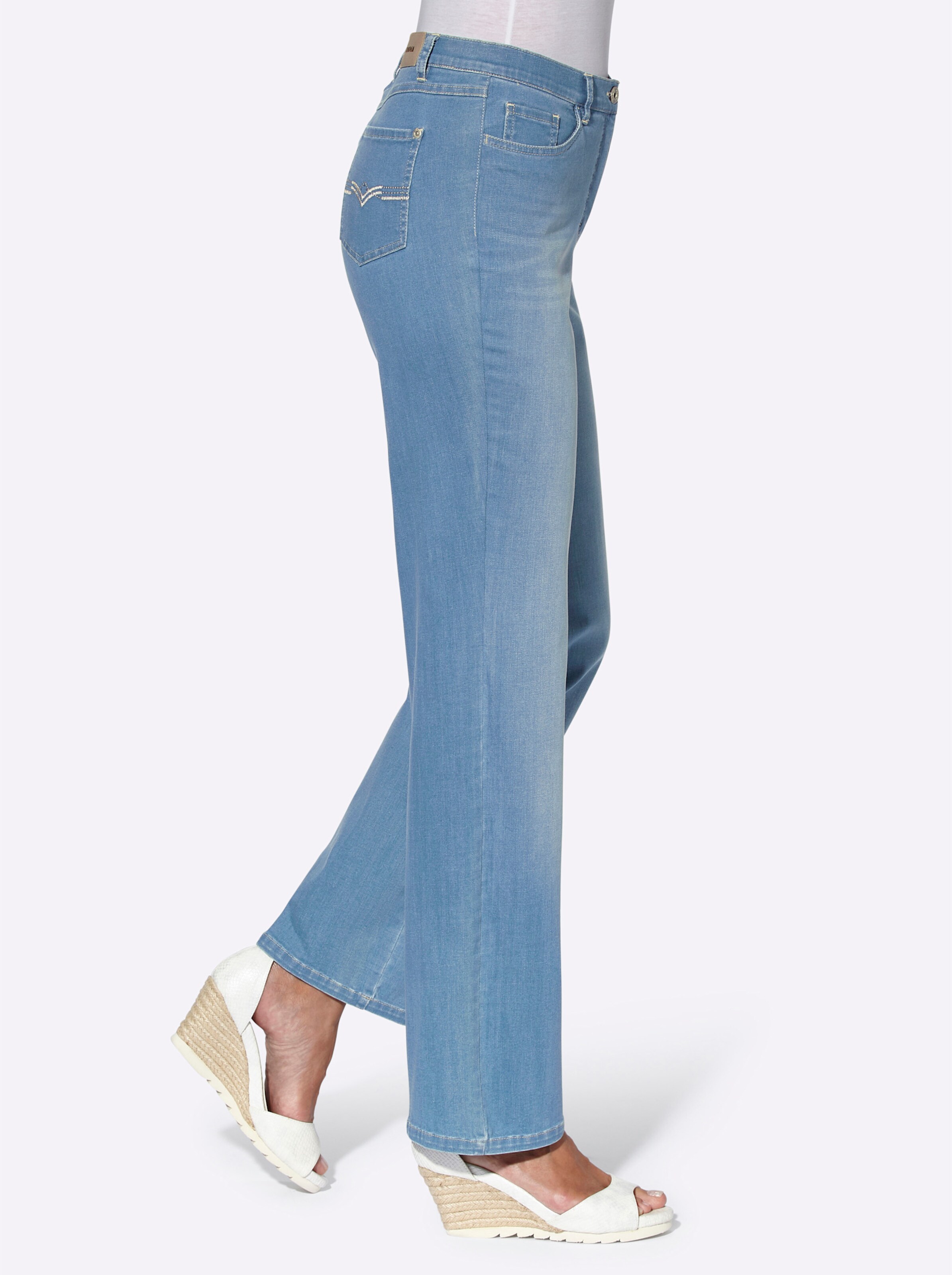 Cosma Jeans in blue-bleached