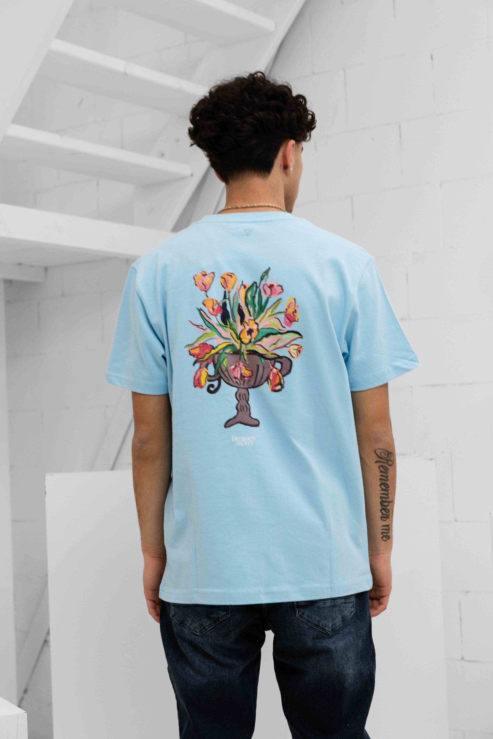 Pure Path Flower Vase T-Shirt Heren Lichtblauw