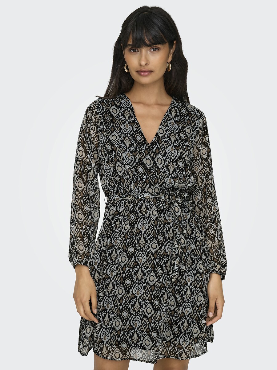 SOMENTE<br>Vestido curto com decote em V