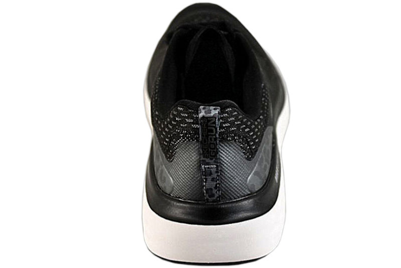 SKECHERS MAX CUSHIONING DELTA-STRIVE BLACK SNEAKERS