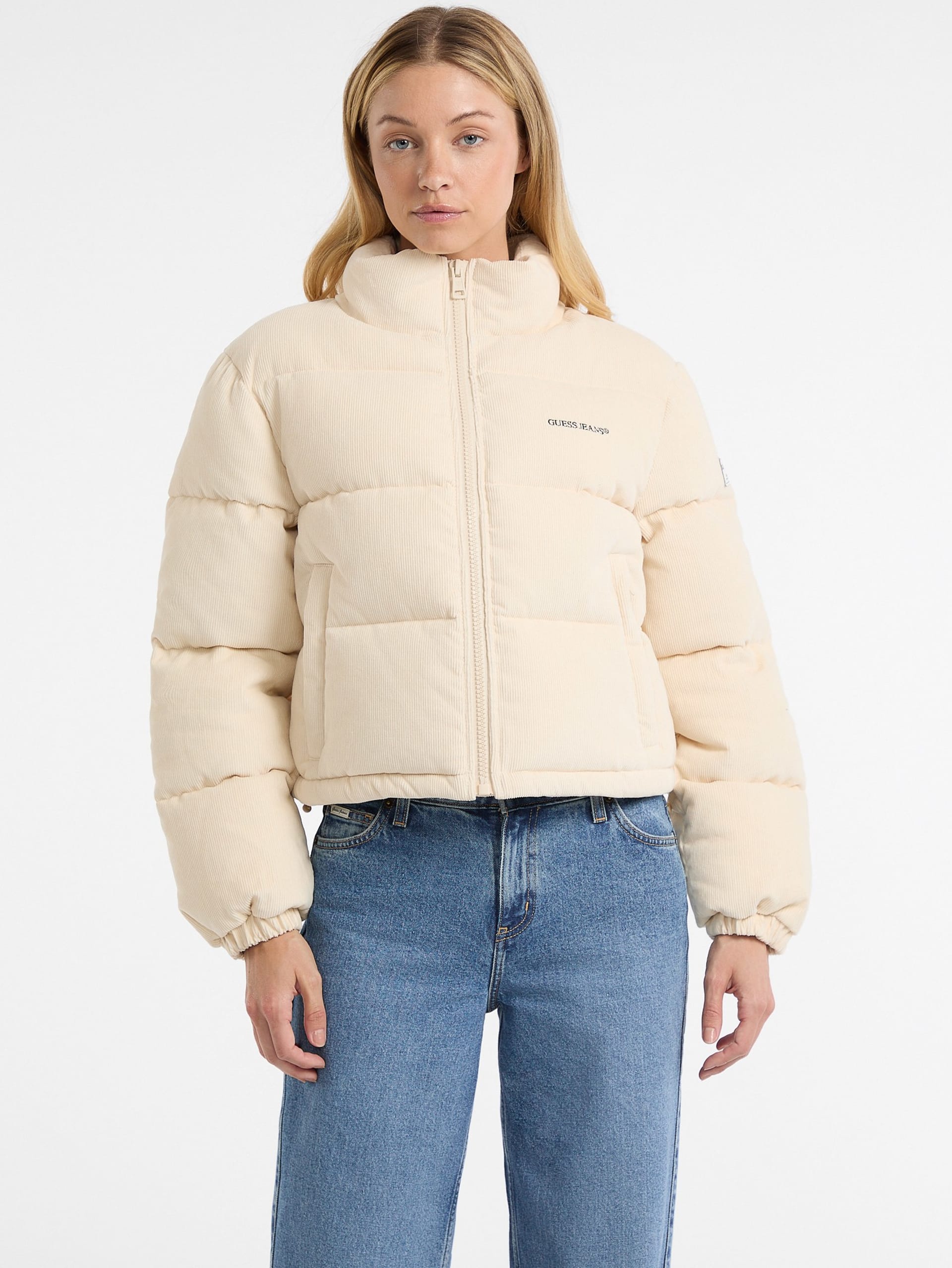 Jaqueta puffer cropped de veludo cotelê