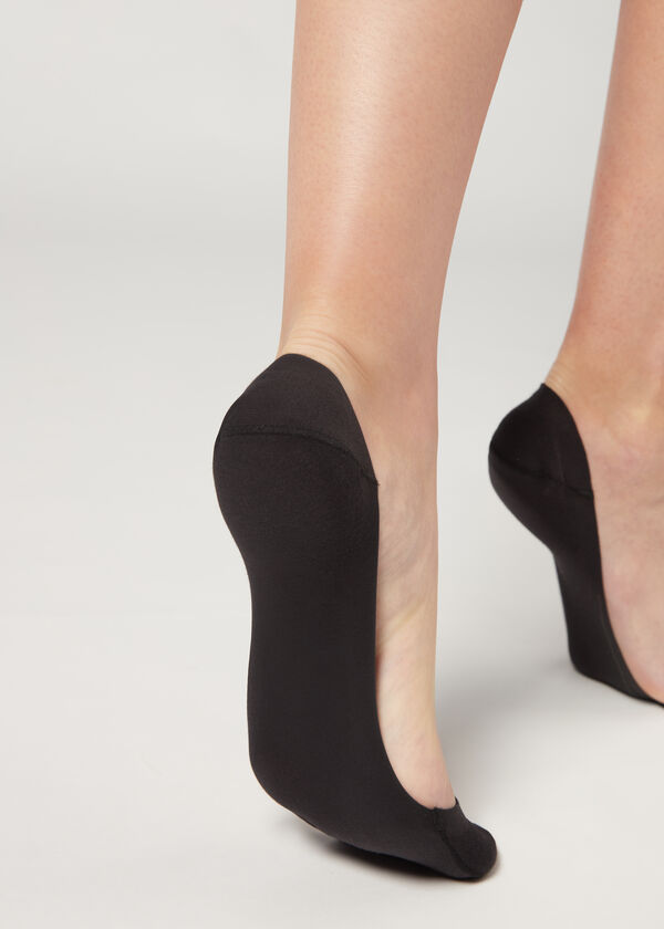 Meias invisíveis femininas com corte lateral