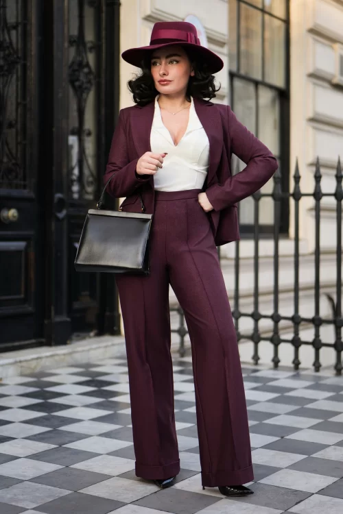 Glamour Bunny Business Babe Diadora blazer in donkerrood