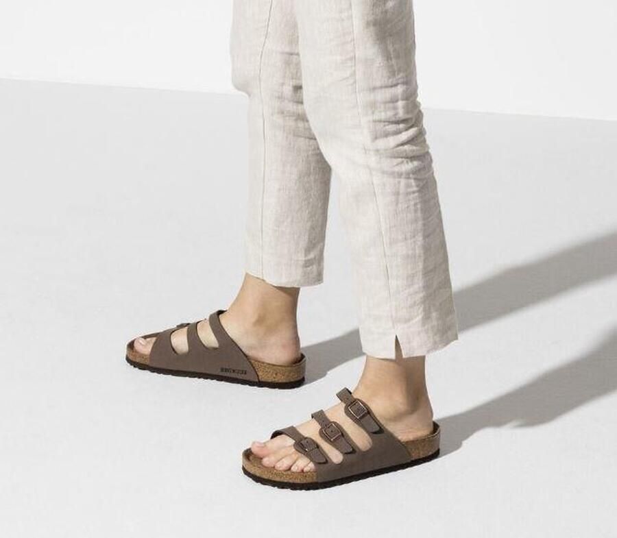 Birkenstock Bruine Slippers Comfortabel Stijlvol