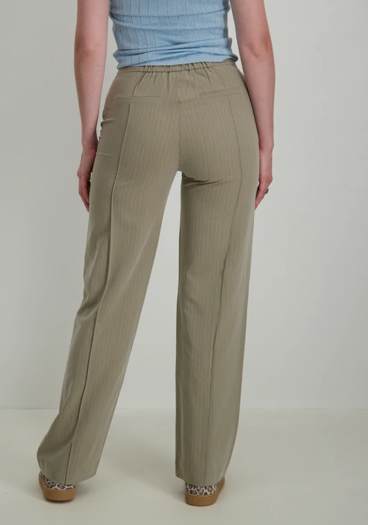 Harper & Yve Broek Poppy SS25N100