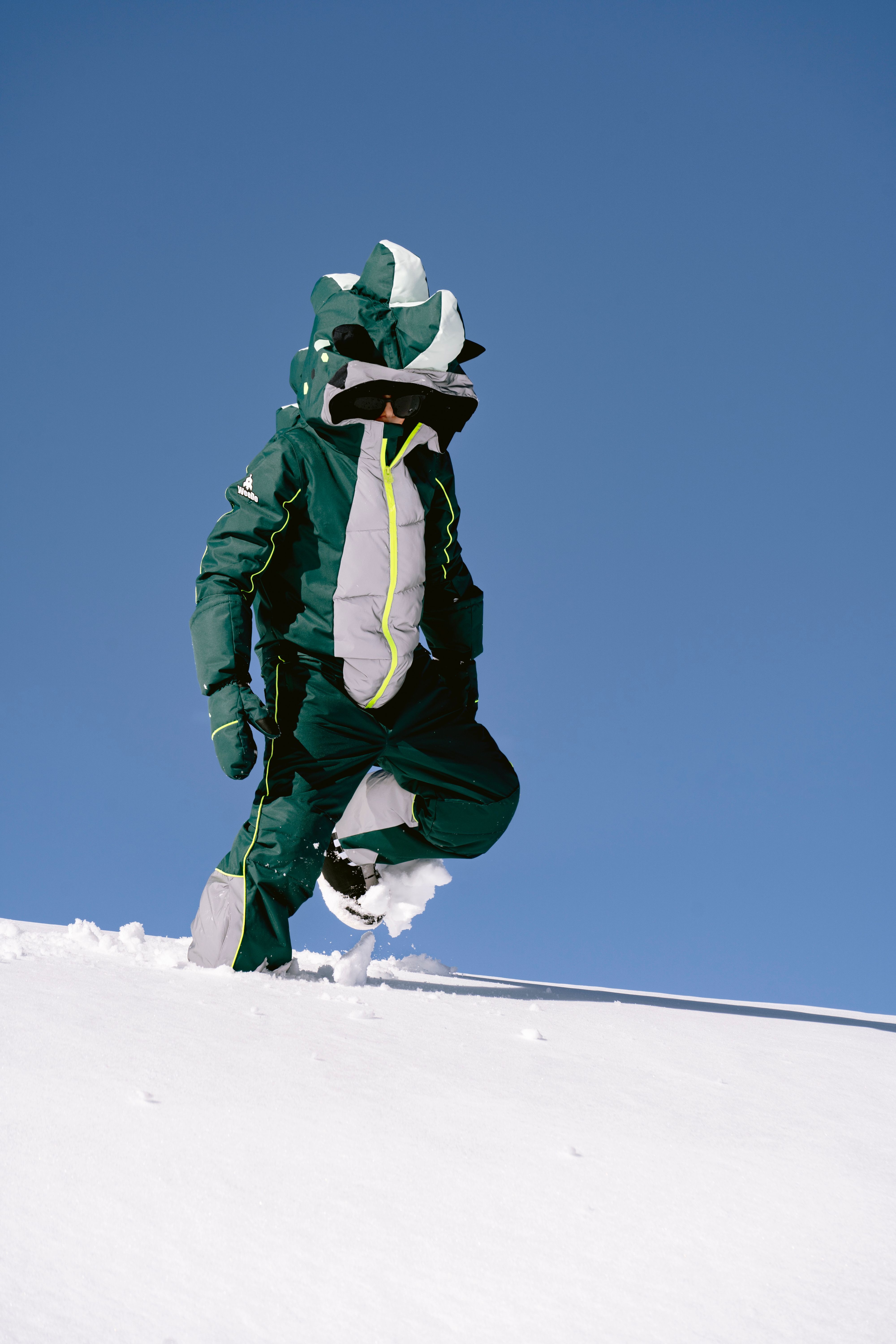 WeeDo Snowsuit Mondo Silver Monster<br>Dressene barna elsker å kle på seg!