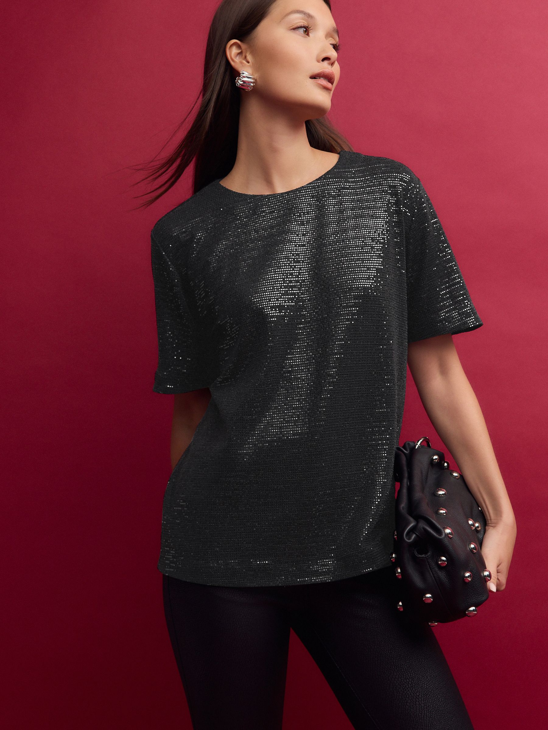Zwart - T-shirt met lovertjes