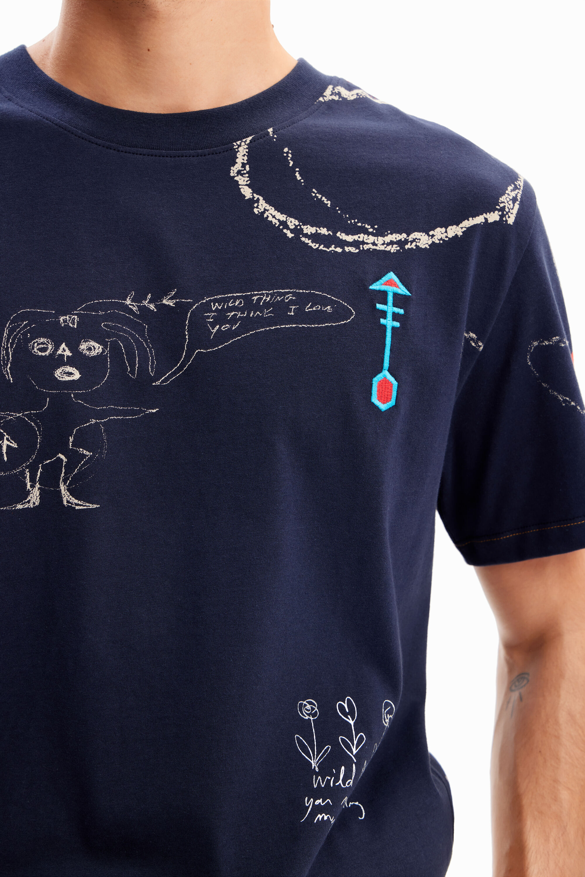 Ilustrações de setas em camisetas