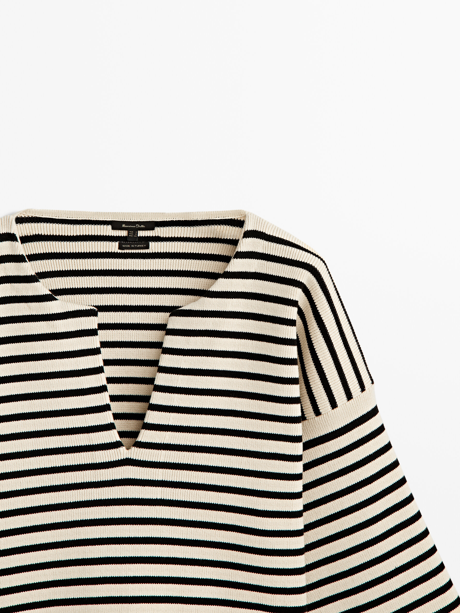 Botões detalhe raias jersey - NEGRO