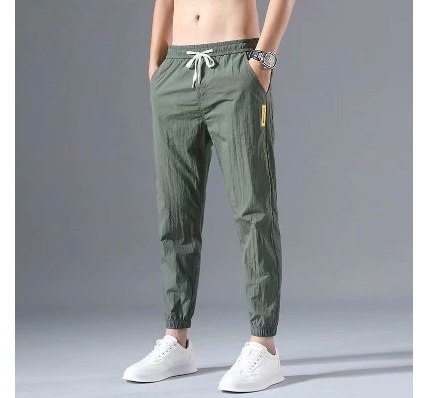 Wewewow - Laag uitgesneden, taps toelopende broek / shorts
