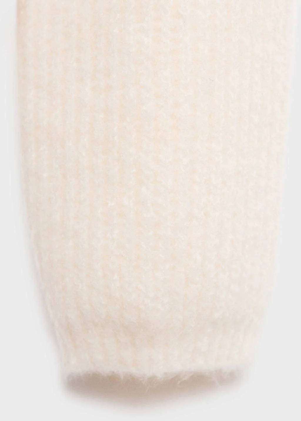 Mango Kids vest wit grof gebreid