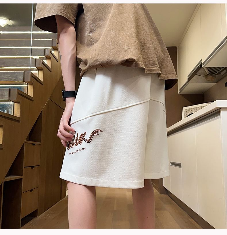 FOEV - Shorts met trekkoord en letters