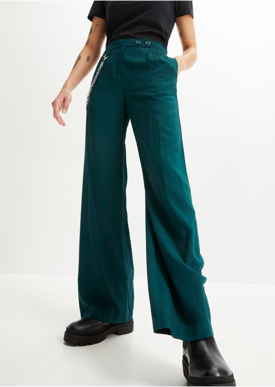Pantalon large en viscose avec détail chaîne