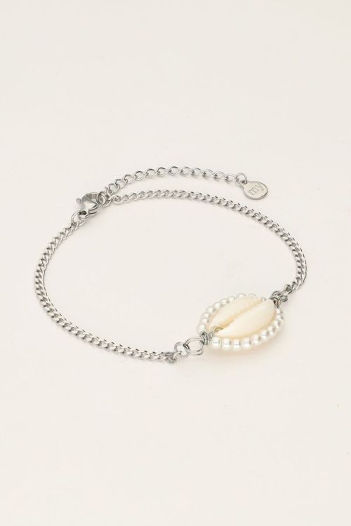 Armband met schelp en parels
