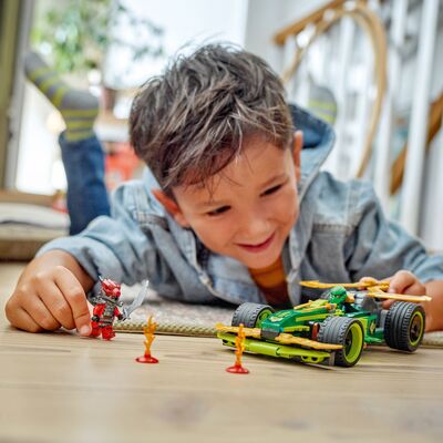LEGO Ninjago 71828 Lloyds pullback-racerbil