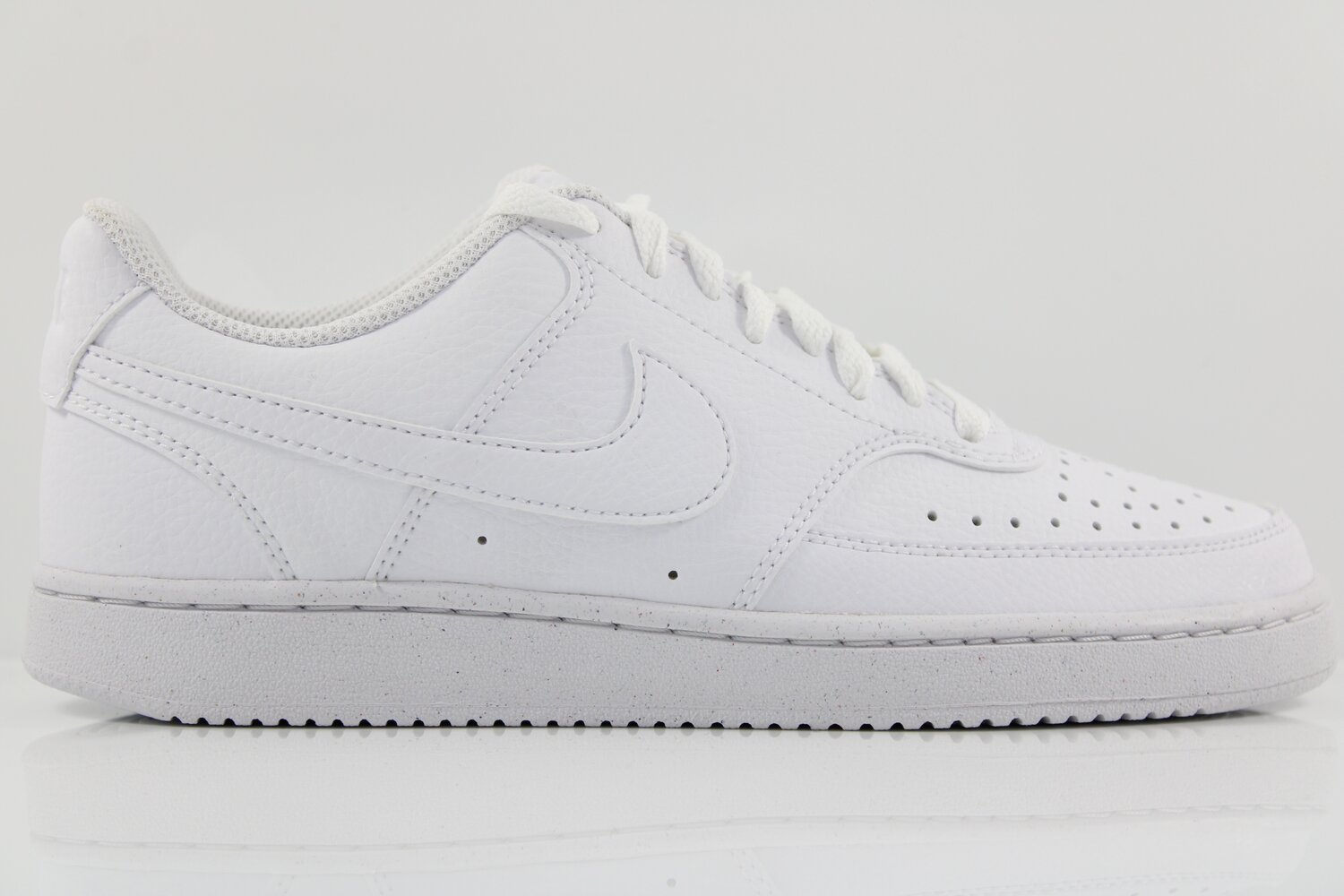 Nike Sneaker