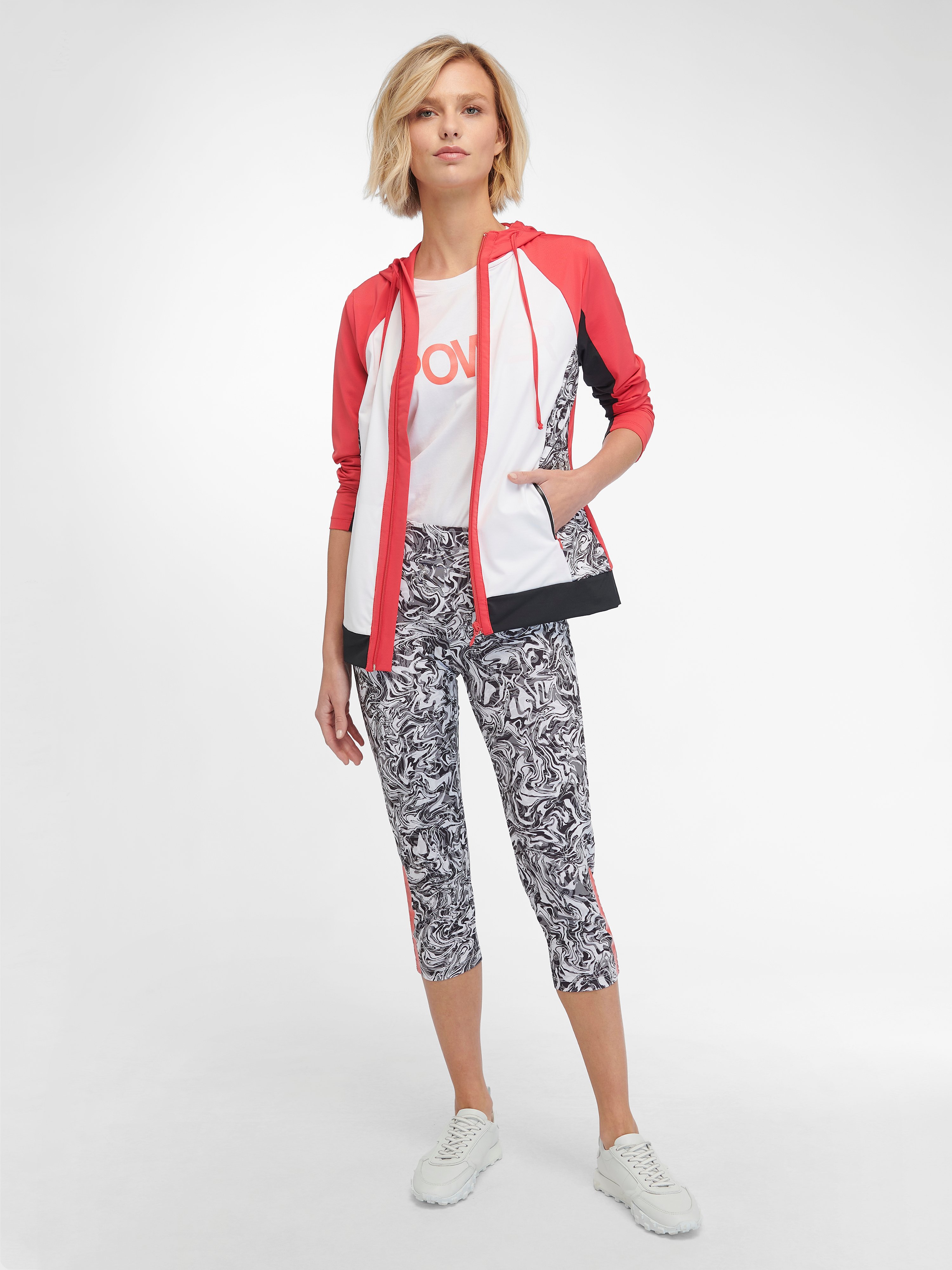 Jacke mit Kapuze