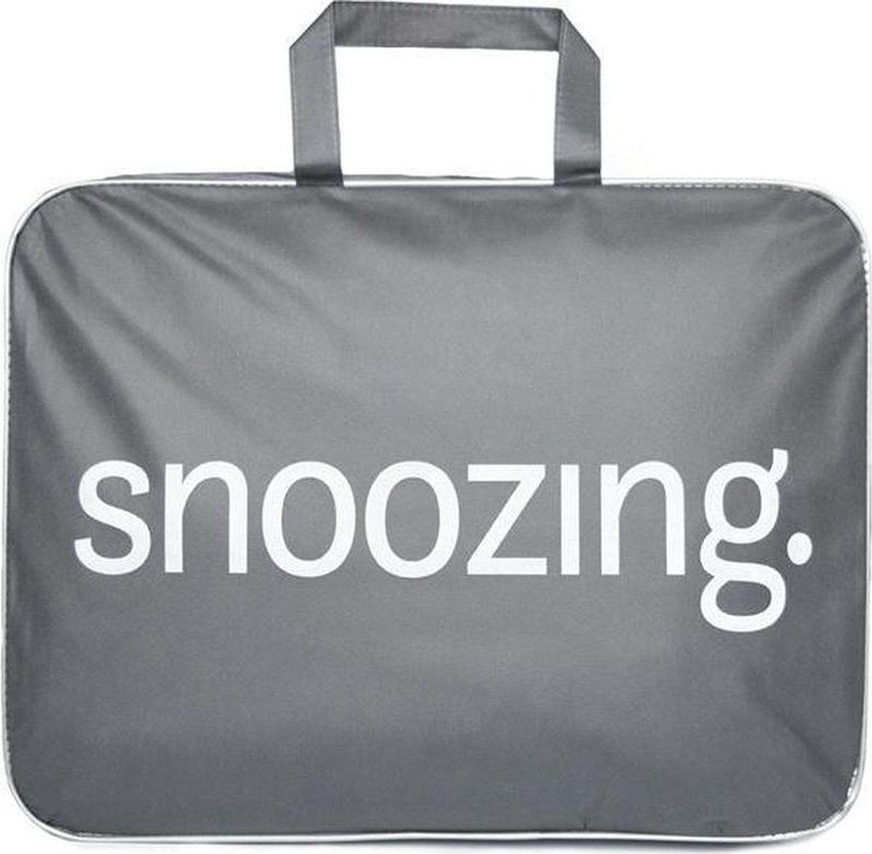 Snoozing Swiss Dreams Dekbed Synthetisch Wit