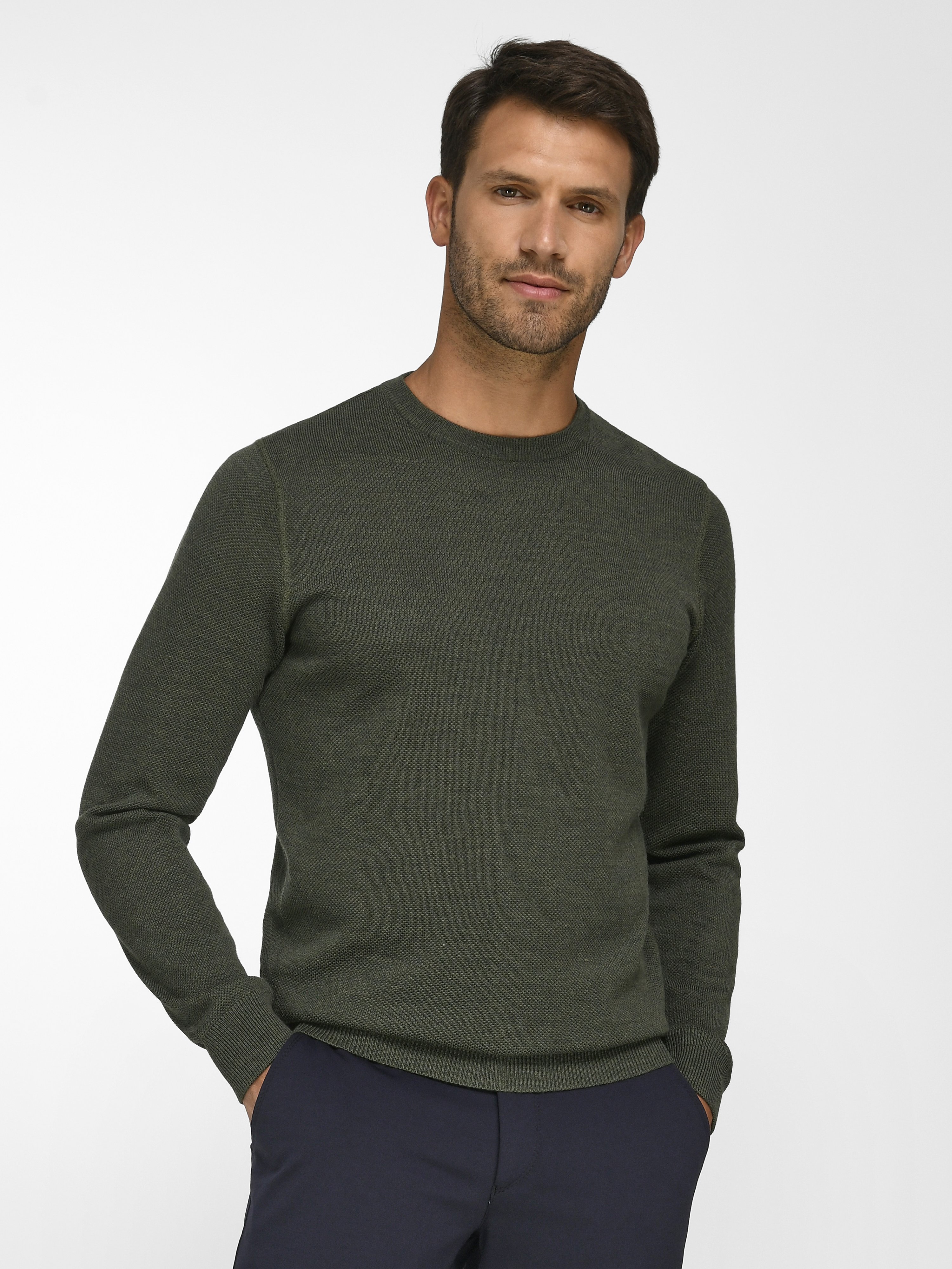 Rundhals-Pullover aus 100% Schurwolle