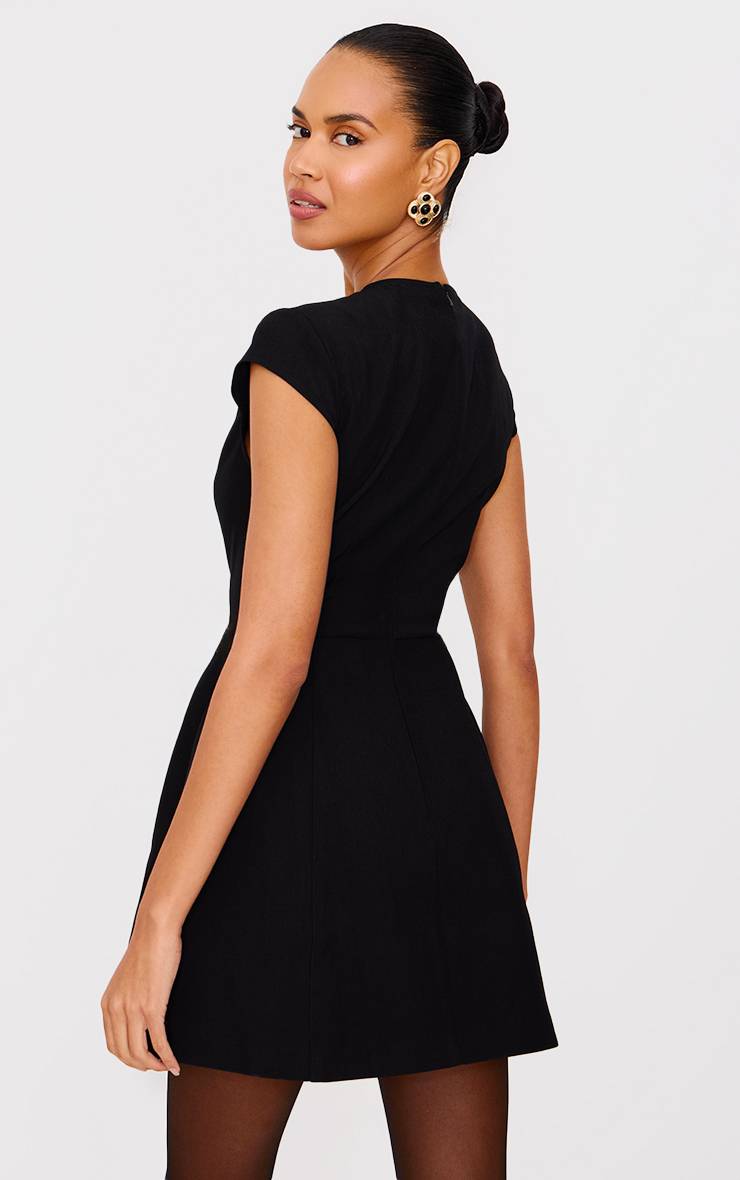 Noir Robe Droite Cintrée Mini À Manches Courtes