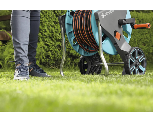 GARDENA CleverRoll M slangenwagenset inclusief 20m Liano textielslang en aansluitstukken