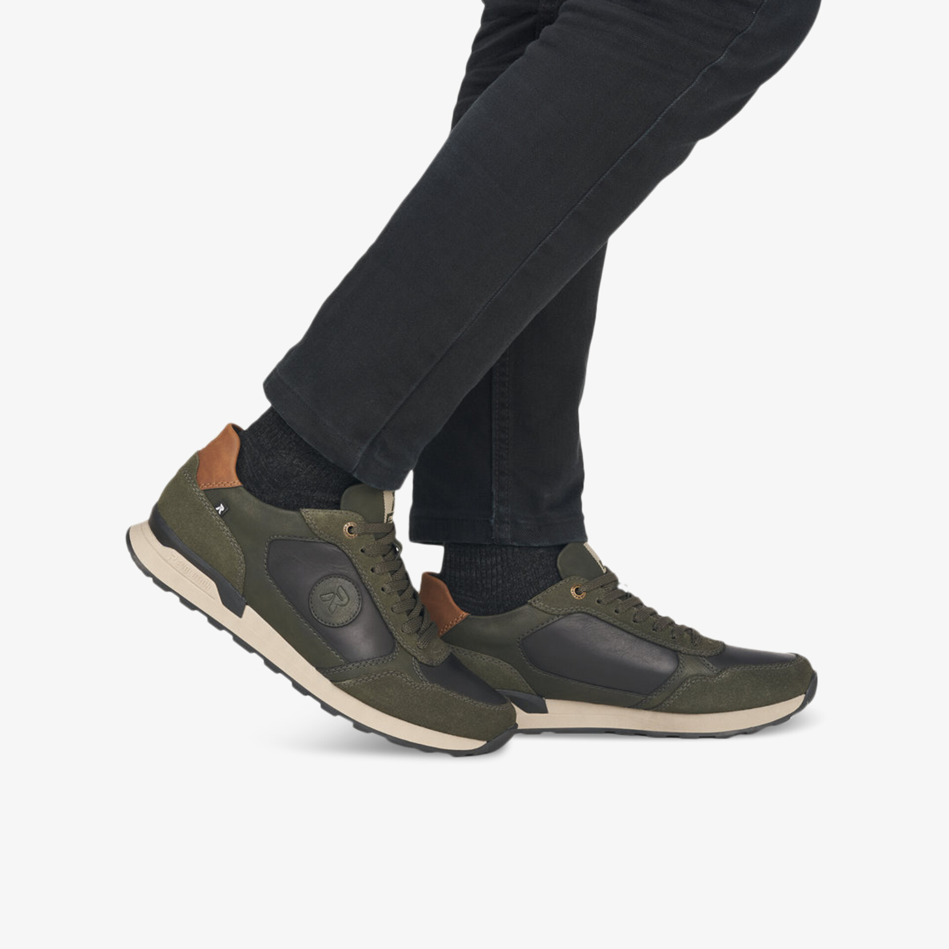 Rieker Evolution Herren Schnürer grün