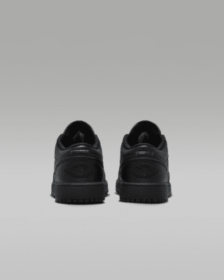 Air Jordan 1 Low Older Kids' Shoes