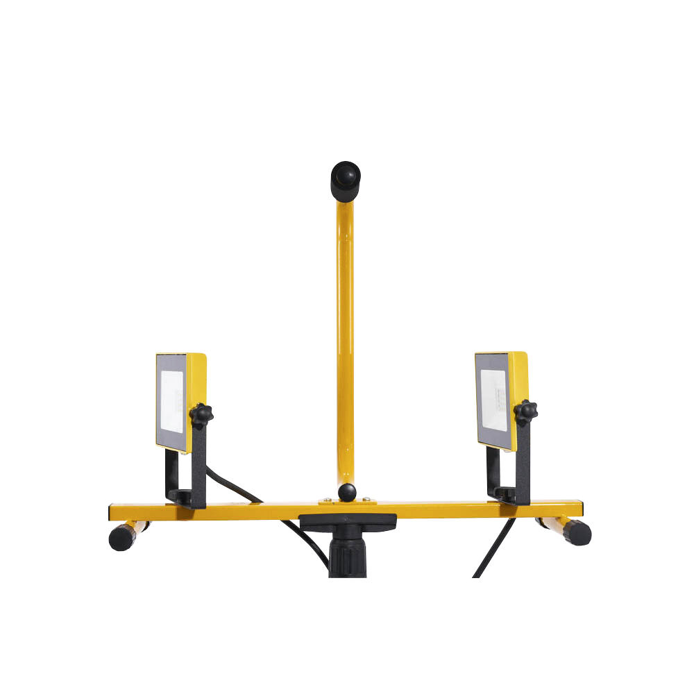 Projecteur de chantier extensibles à LED orientables