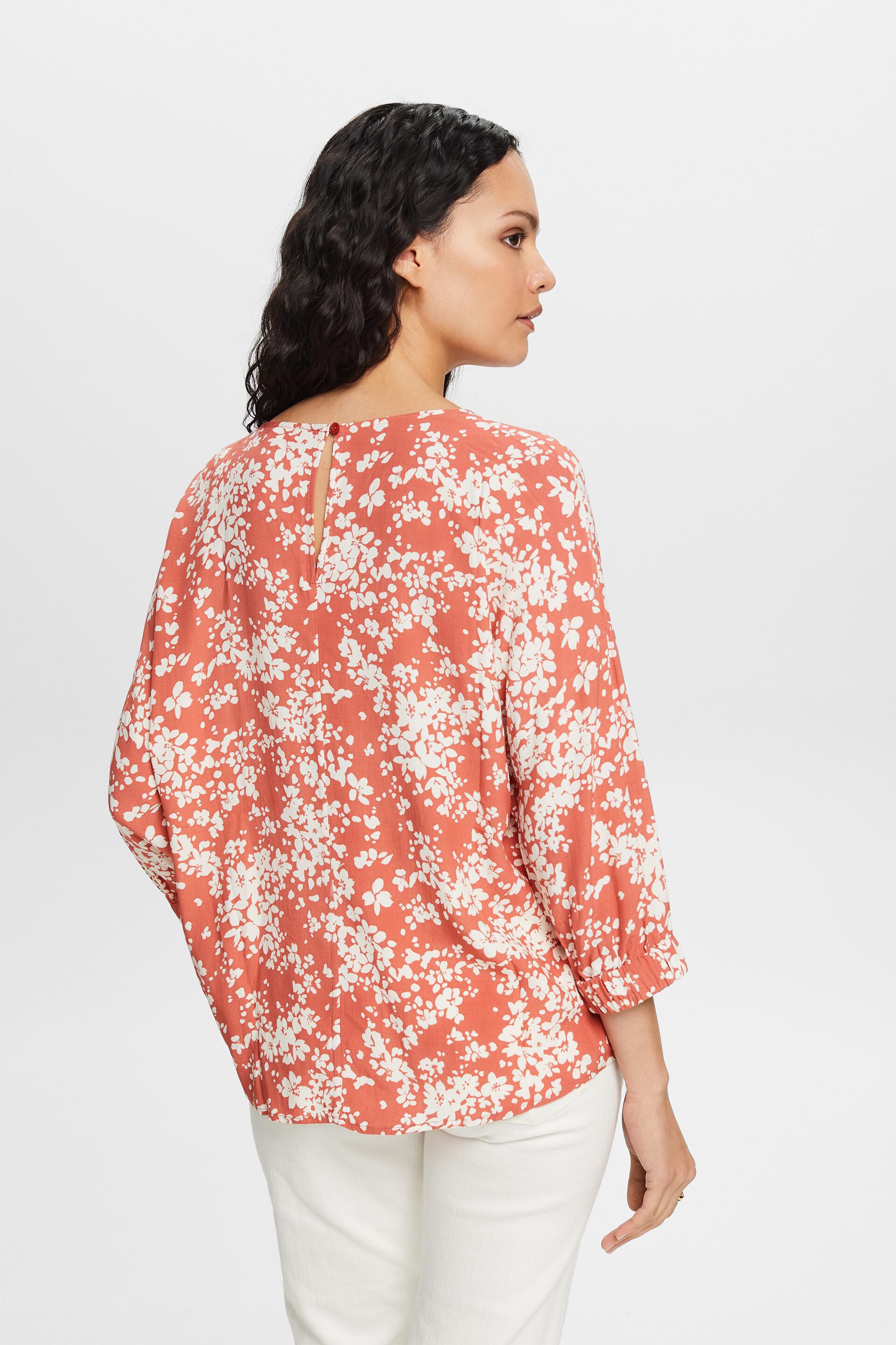Blouses woven