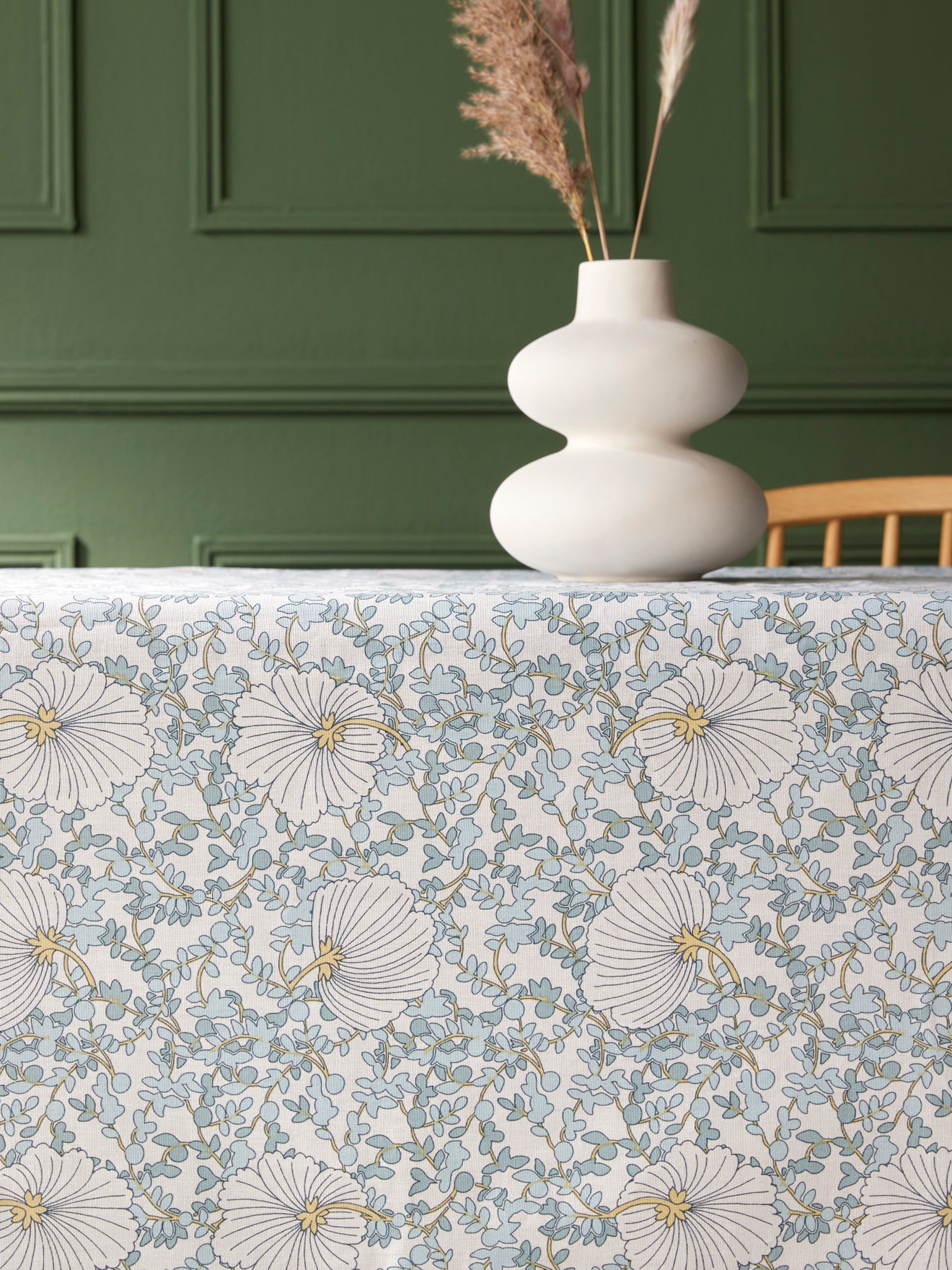 Nappe fleurie en coton enduit