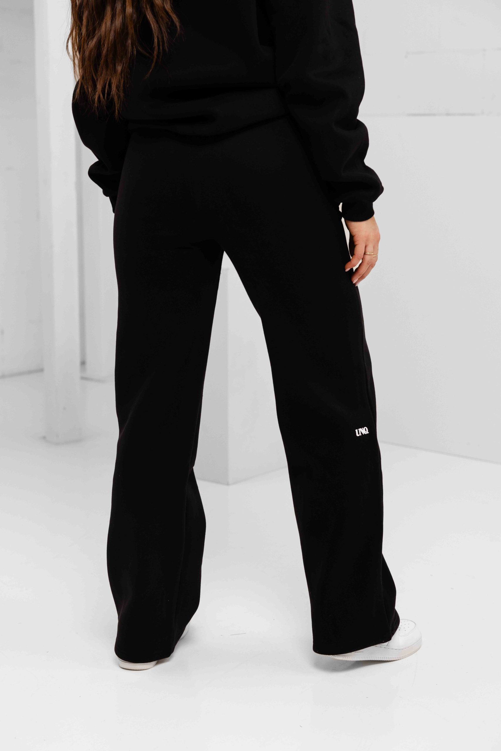 Unique The Label Imani Full Zip Trainingspak Dames Zwart