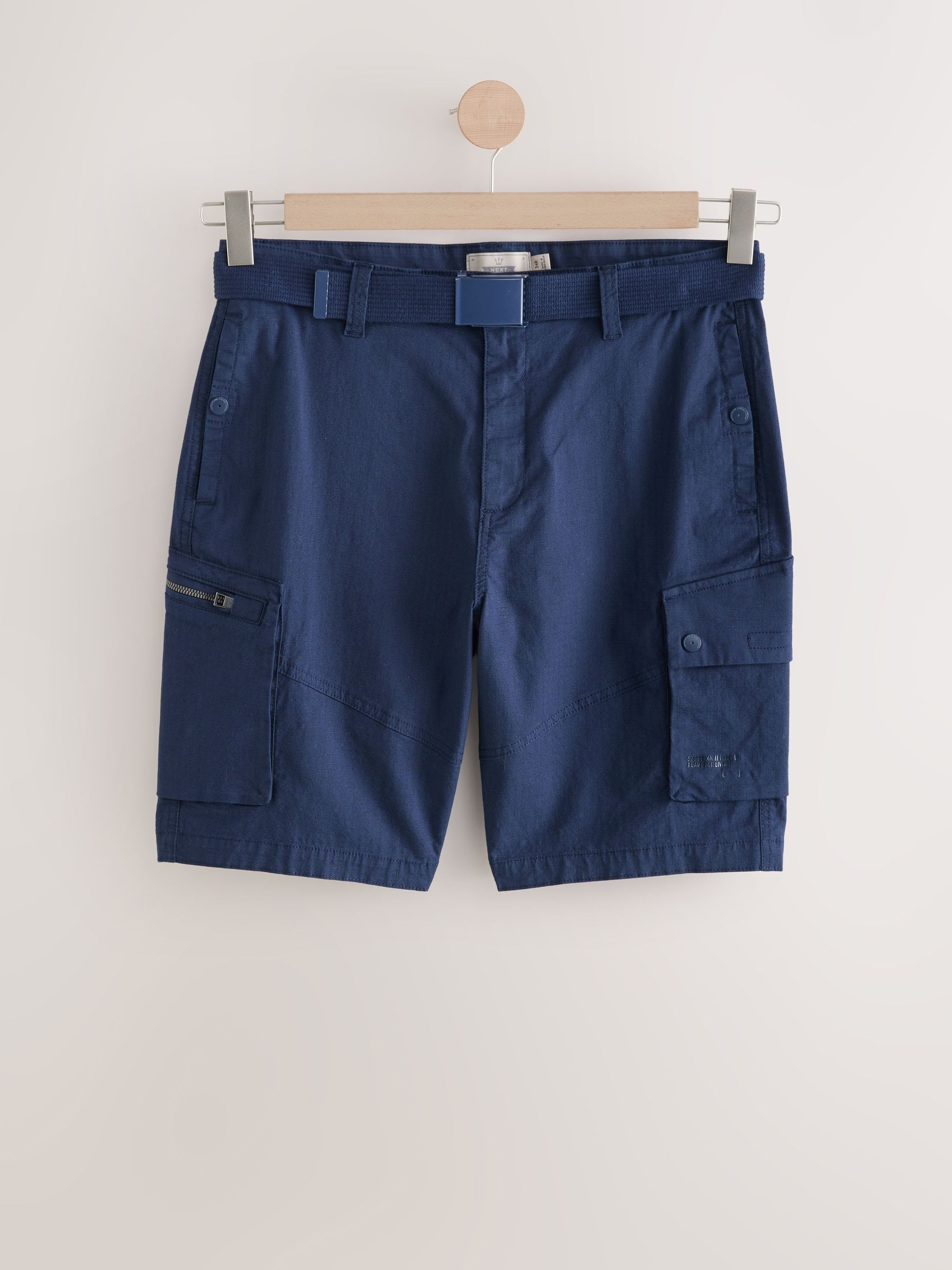Marineblauw - Korte cargobroek met ceintuur van ripstop