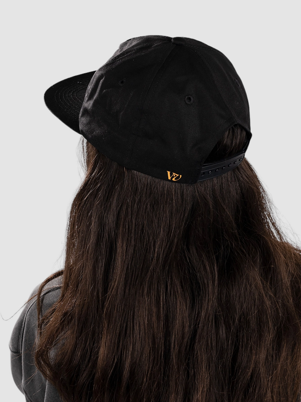 Rivvia Projects Blossom Cap black