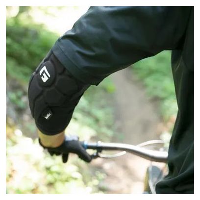 Coudières G-Form Pro Rugged 2 Noir